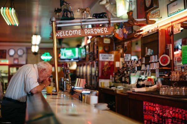 photo:gwen shoemaker Rainbow Cafe. Pendleton's historic restaurant/bar.