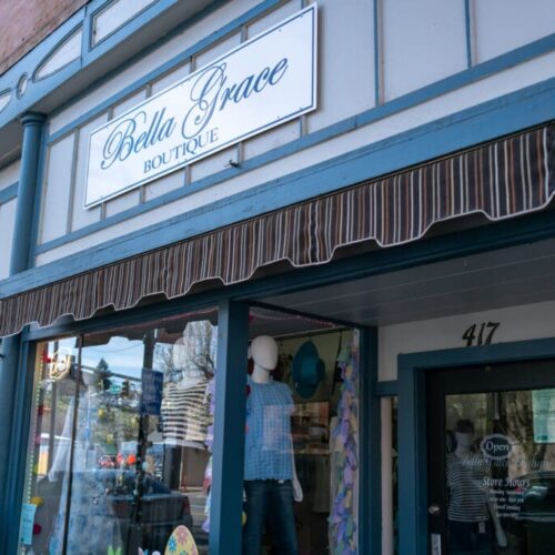Bella Grace Boutique (2) Bella Grace Boutique (2)